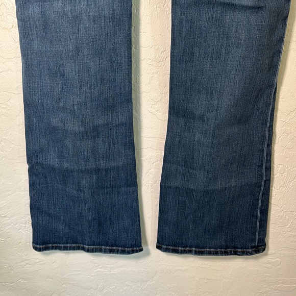 Lucky brand jeans Emma boot cut, medium blue jeans size 16 W - Picture 5 of 7